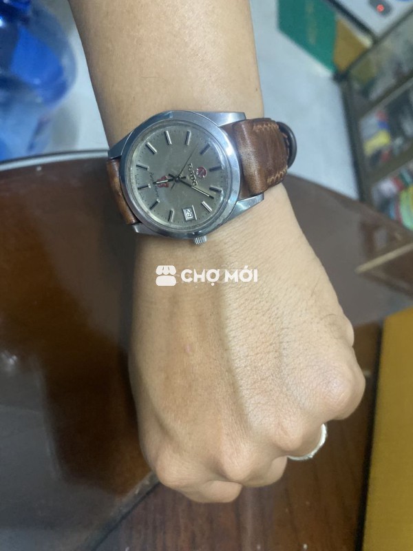 Đồng hồ rado cổ, cas ngựa tím hơn 50 tuổi.