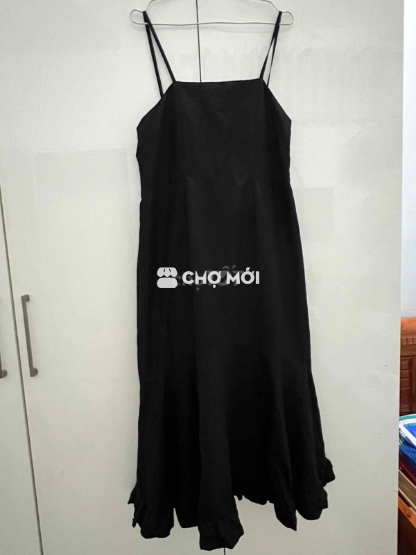 Đầm hai dây dáng đuôi cá