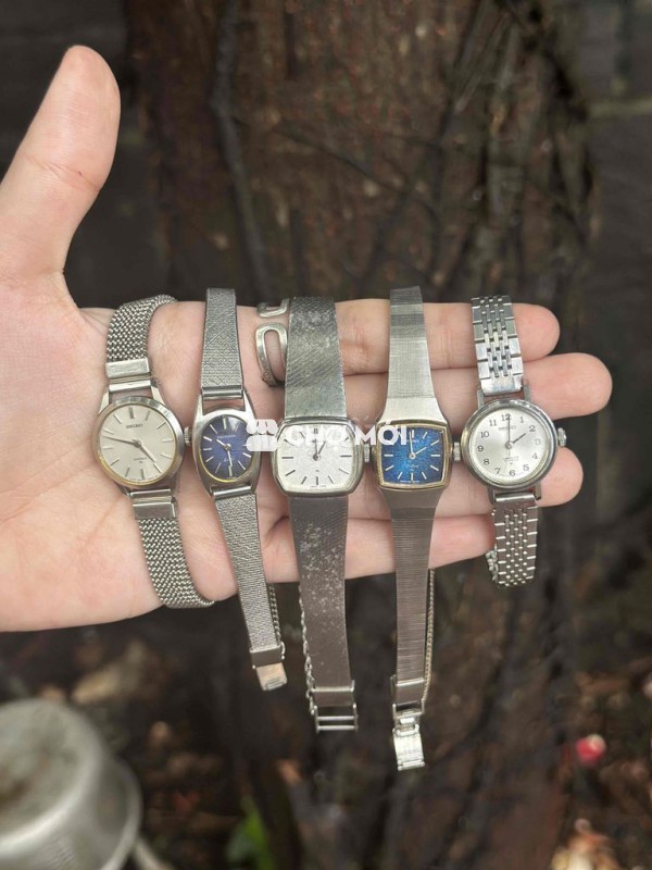 combo 6 chiếc đồng hồ nữ mini cơ cót tay cổ