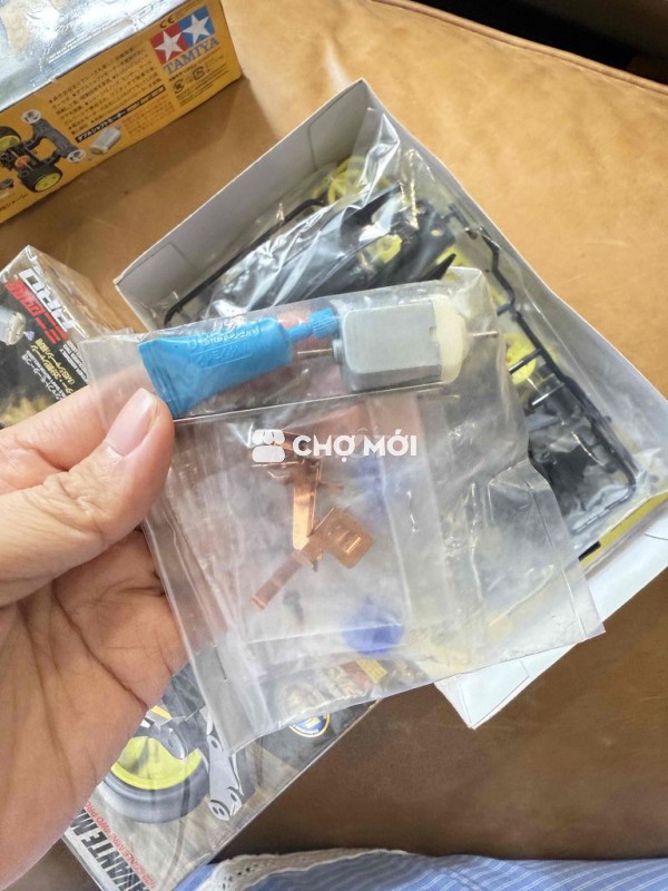 Xe đồ chơi nhật cao cấp 400 bán 200