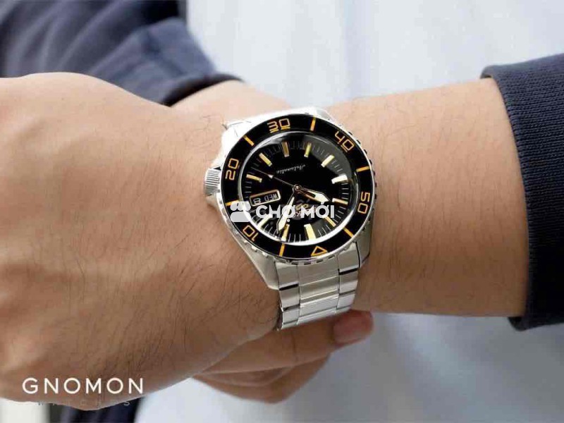 Seiko 5 về tay 8.3 triệu NEW mạnh mẽ, nam tính