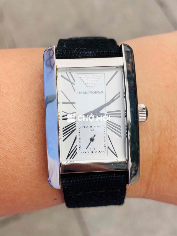 Đồng hồ Emporio Armani mặt chữ nhật