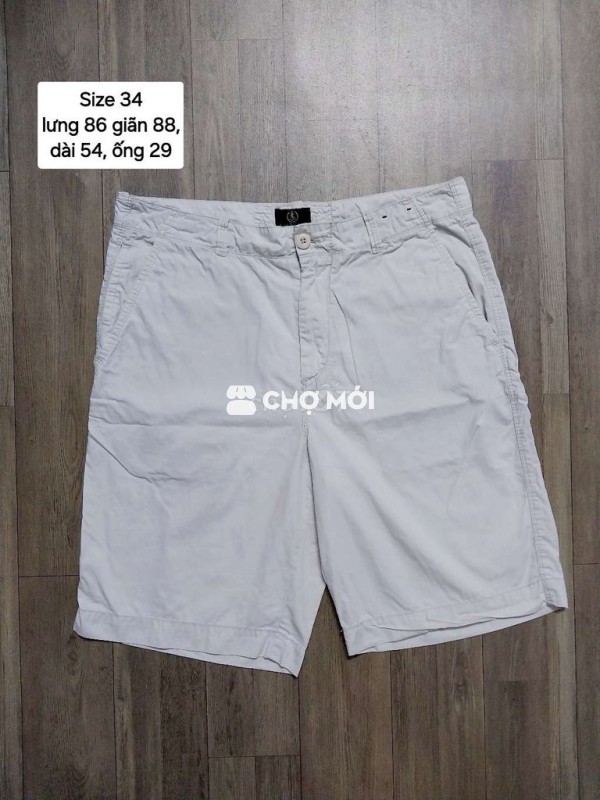 Short màu trắng kem size 34