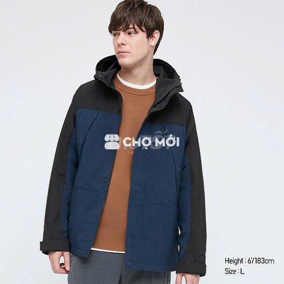 Sale Áo Gió Uniqlo dòng Moutain Parka chính hãng!