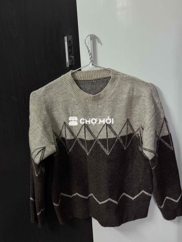 Áo len cổ tròn Len S
