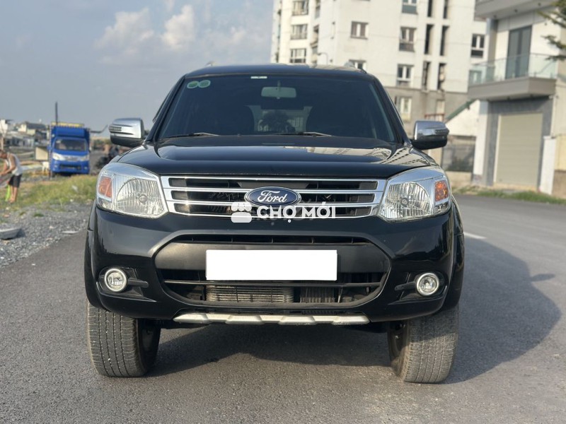 Ford Everest 2.5L ĐKi 2016 số tự động màu đen