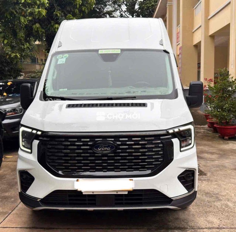 Ford Transit 2024 Premium 16 - 31000 km