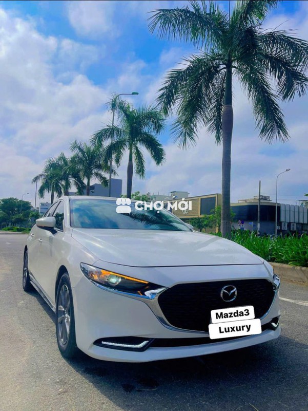 Mazda 3 2022 1.5L Luxury - 70000 km