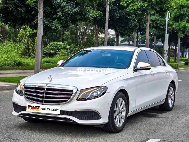 Mercedes Benz E200 Exclusive 2017 Trắng