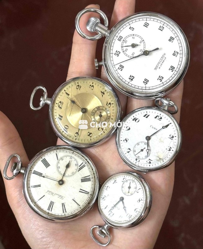 đồng hồ lên dây