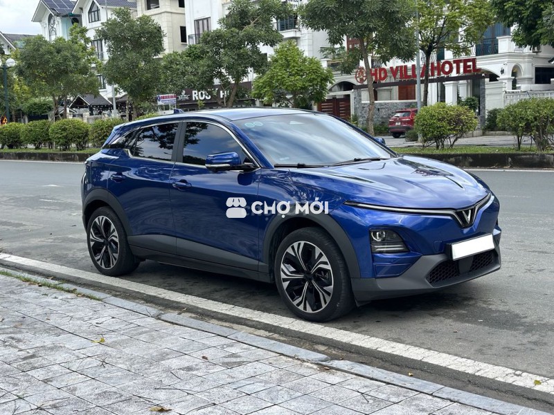 VinFast VF6 Plus 2025 chạy 800km