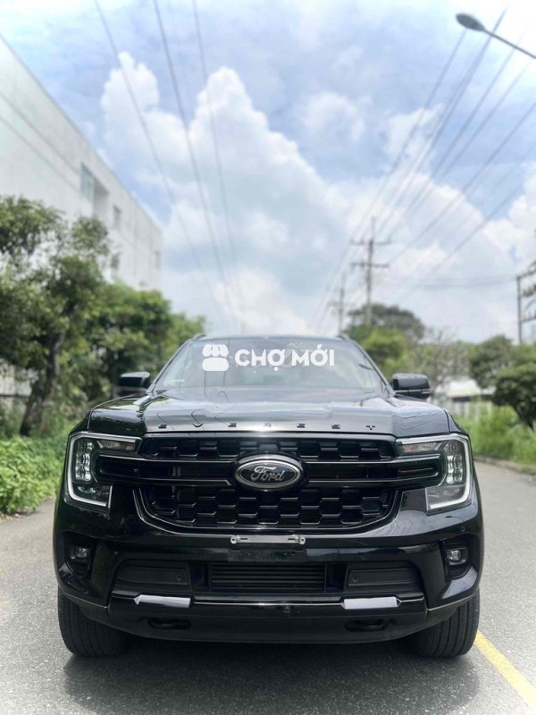 Hãng bán Ford Everest 2023 Sport - 21000 km