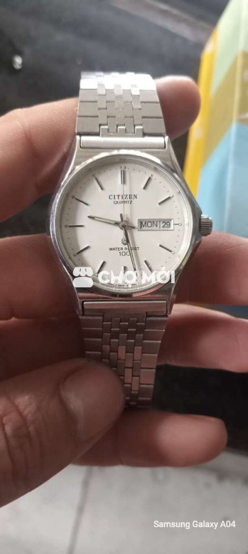 Đồng hồ citizen