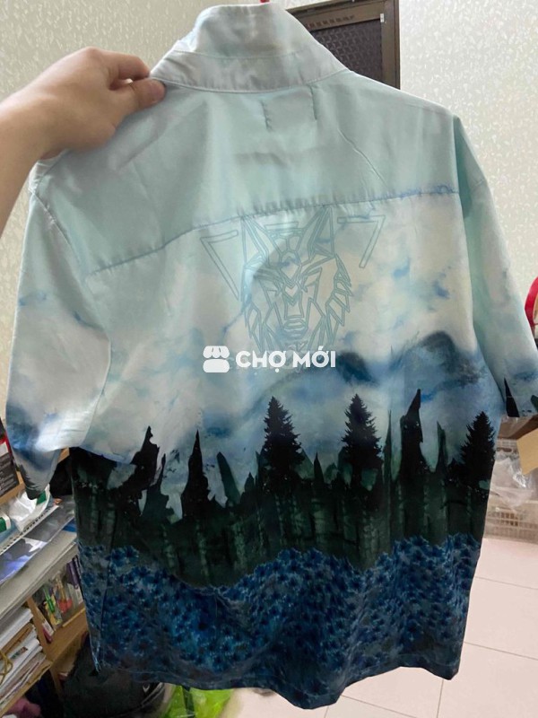 Áo Hades qua sử dụng tình trạng như hình