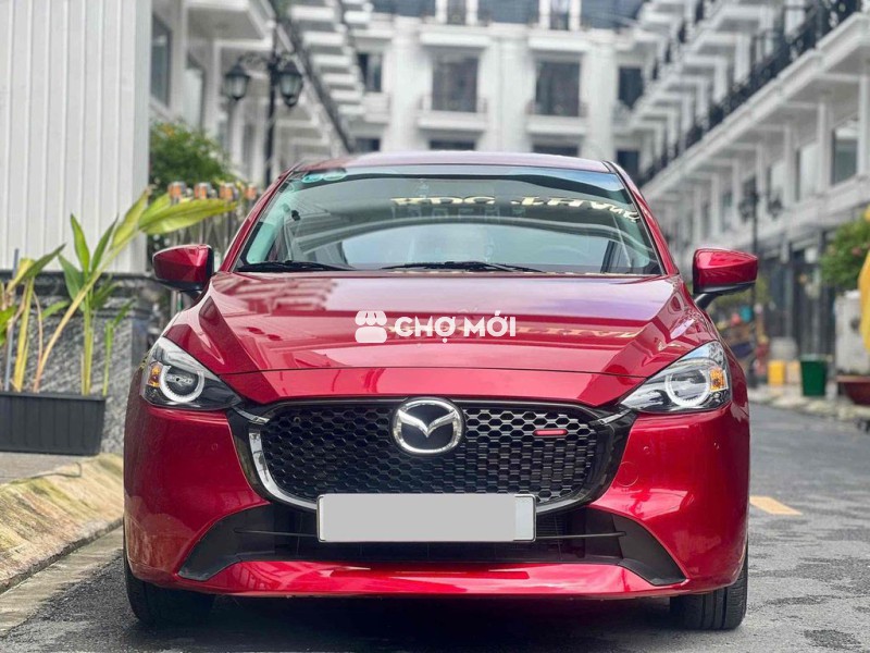 Mazda 2 Sport Luxury 2024 đi 4.400 Km Xe Đẹp