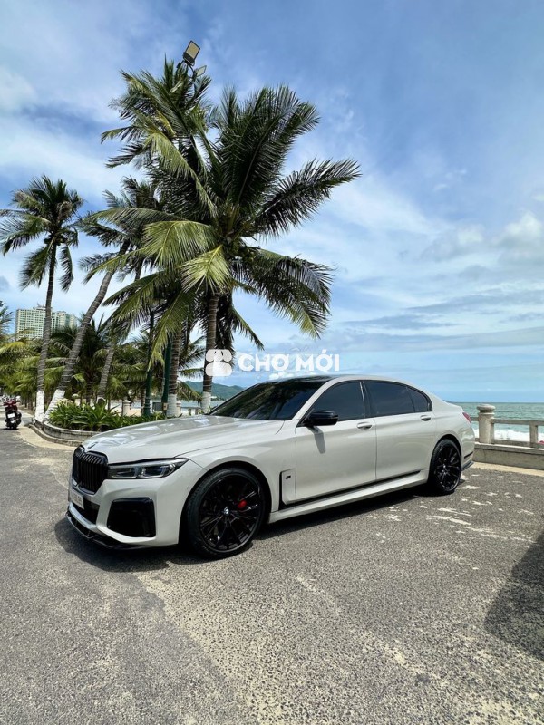 BMW 730Li sx 2017 đklđ 2020 lăn bánh chỉ 48.000km