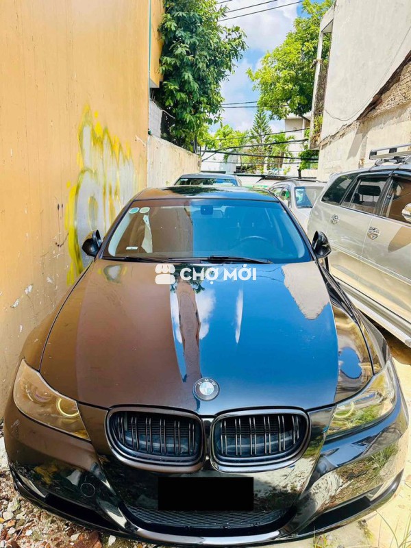 BMW 325i nhập khẩu tự động