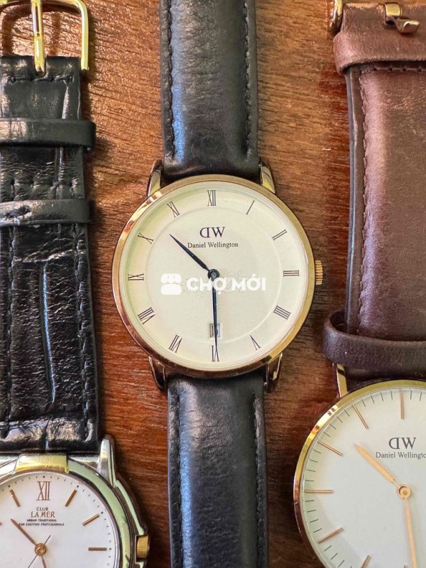 Đồng hồ DW chính hãng zin nguyên đã sử dụng