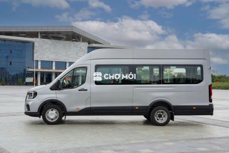 Ford Transit 18c Bạc,trắng giá tốt giao ngay