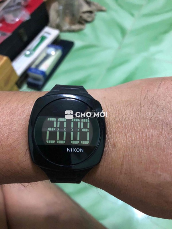 đồng hồ điện tử