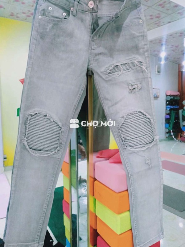 1 Quần quảng châu size 28 ,29