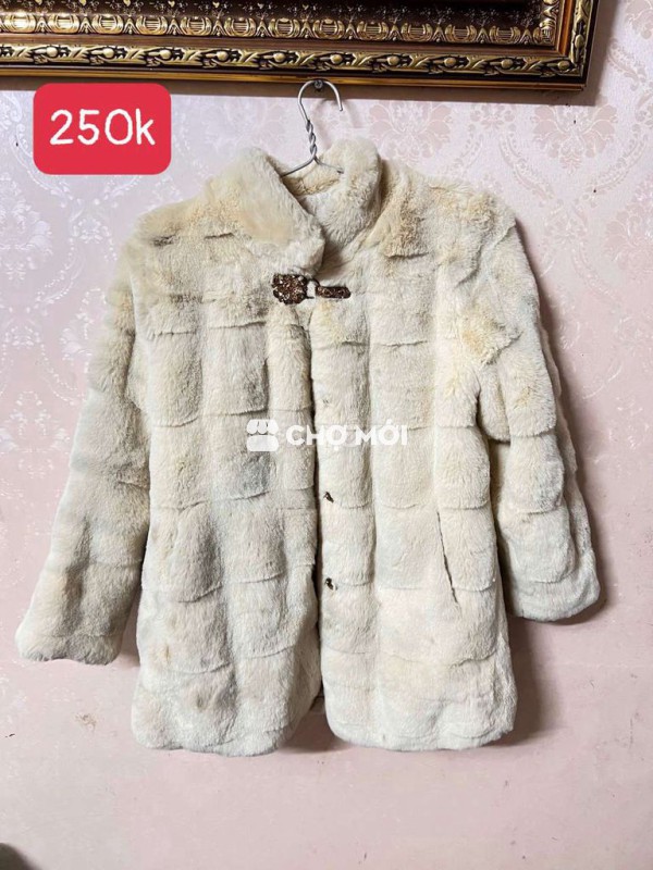 thanh lý Áo khoác lông nữ Lông mềm Trắng kem