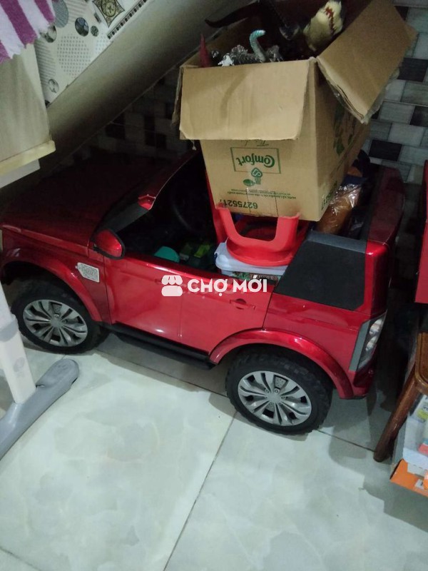 Xe ô tô điện chạy bằng pin cho bé từ 3 đến 7 tuổi