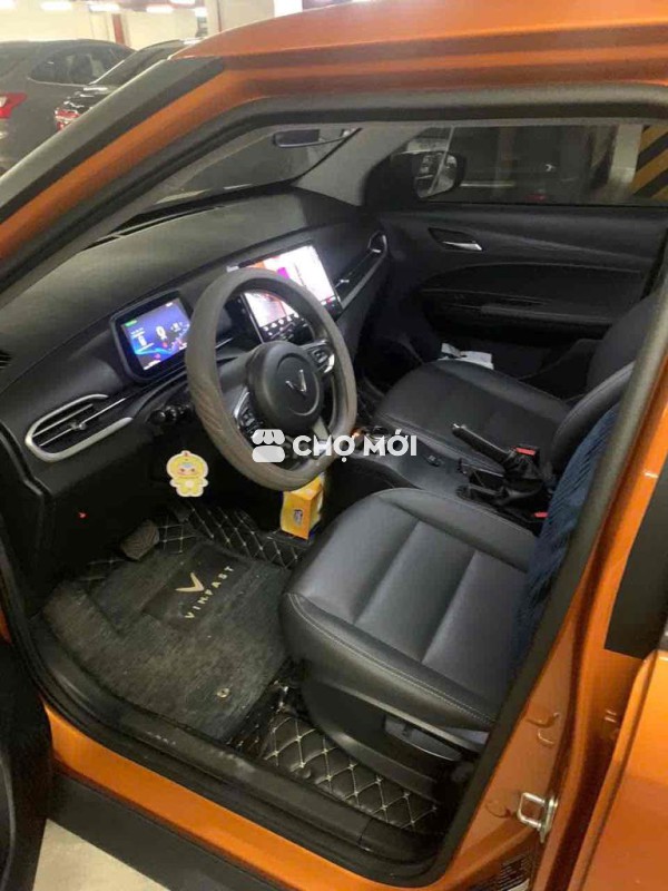 Chính chủ bán xe vf5 plus, màu cam, sx 2023