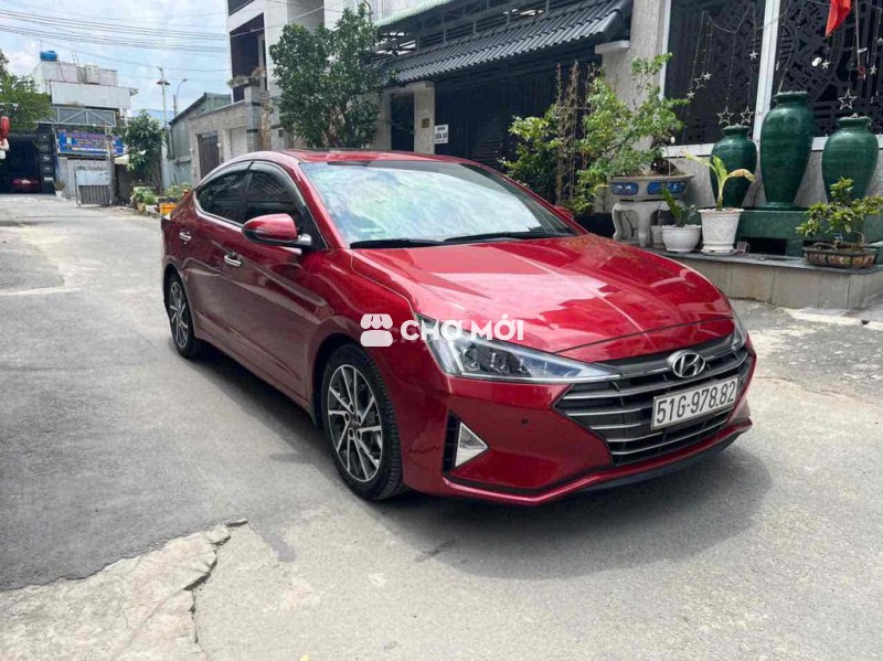 Hyundai Elantra 2019 2.0AT xe gia đình 1 chủ