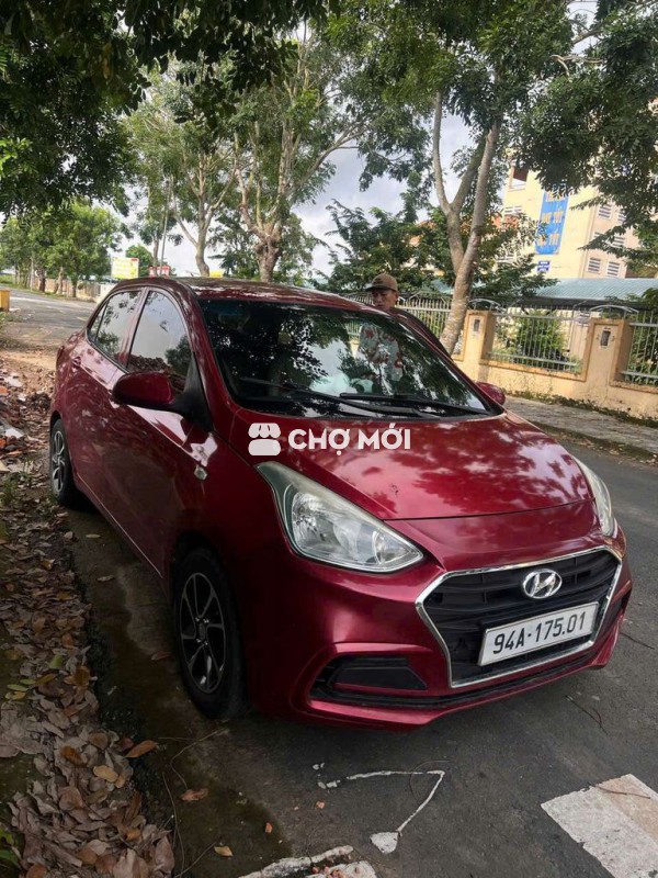 hỗ trợ vay.i10 2020 Sedan Đỏ