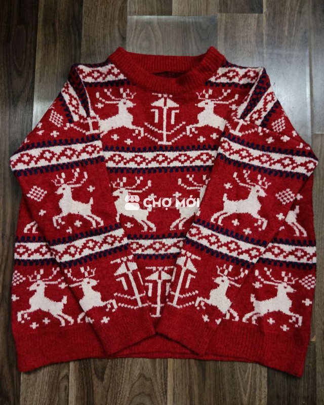 Áo Len đỏ đô hoạ tiết tuần lộc