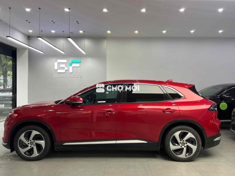 VinFast VF8 2023 Eco - 61000 km