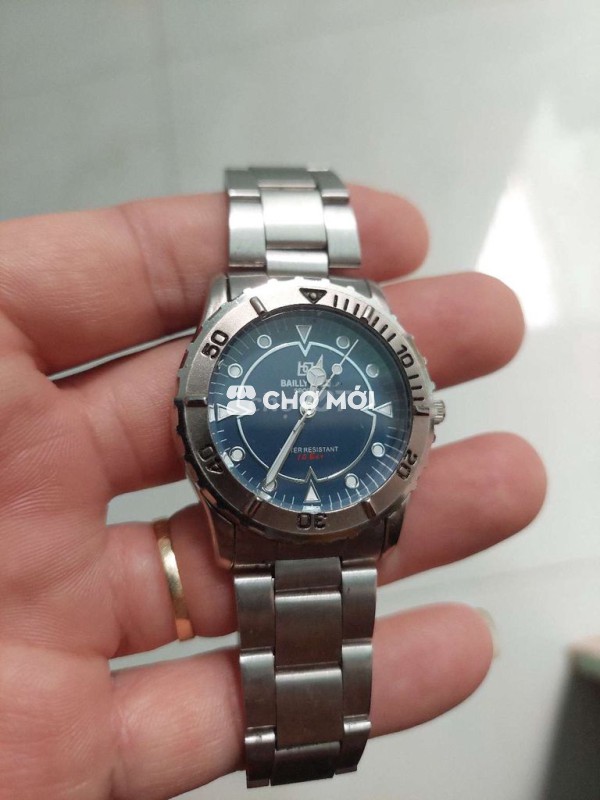 Đồng hồ nhật niềng xoay