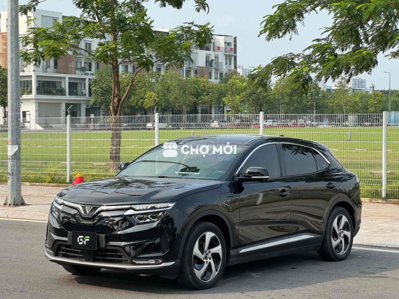 VF8 Eco 2023 Mua Pin Catl giảm 70tr đổi xe xăng