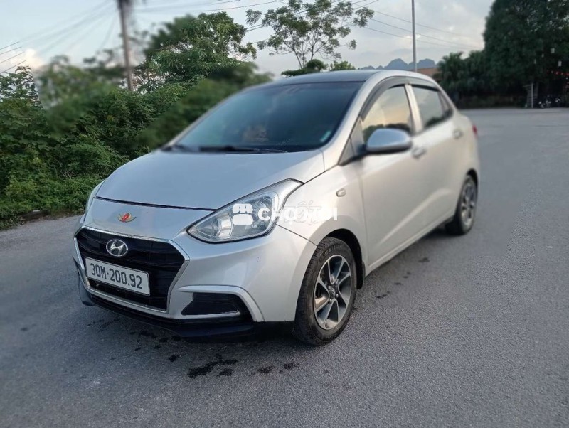 I10 sx2017 . Đẹp .Xe đẹp đã lên nhiều đồ chơi