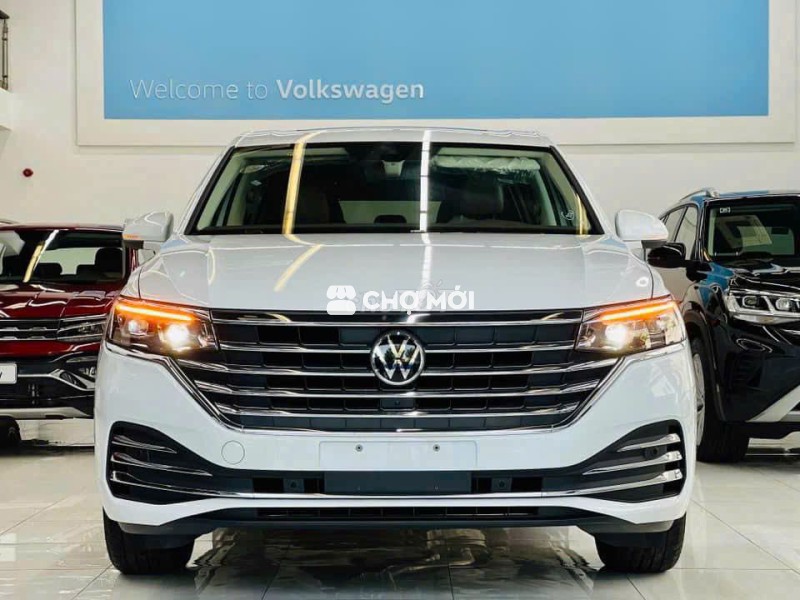 Volkswagen Viloran 2025 Luxury