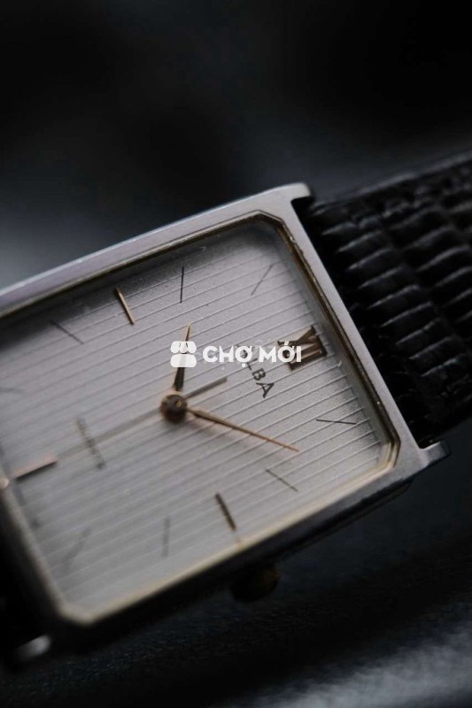 Đồng hồ Alba tank mặt kẻ dọc cổ điển tinh tế