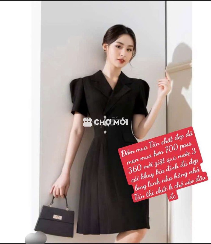 Váy cổ vest sang trọng