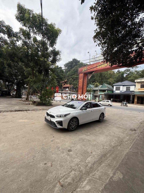 Kia Cerato 2020 1.6 MT - 999000 km