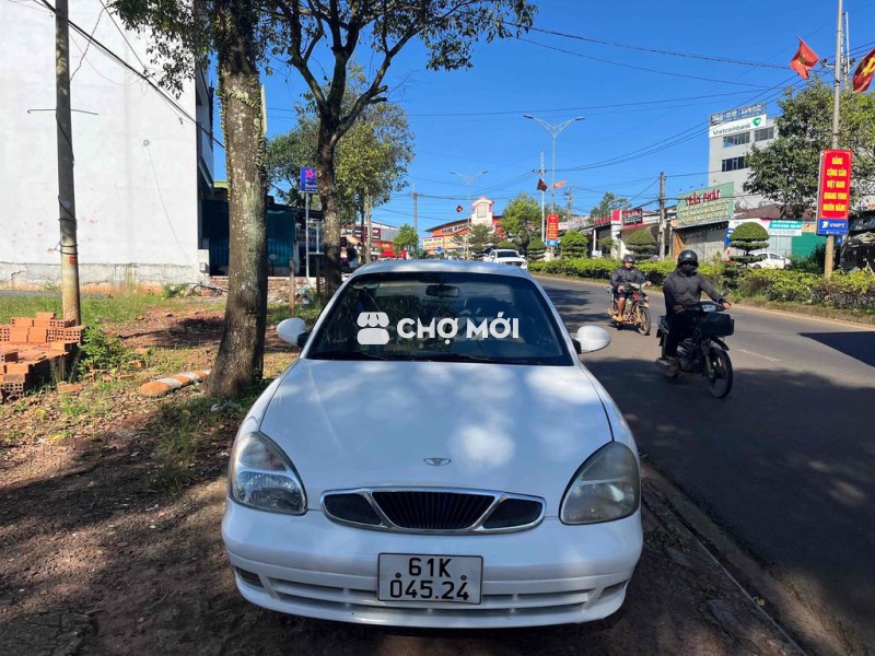 Daewoo Nubira 2003  1.6 MT - 139 km