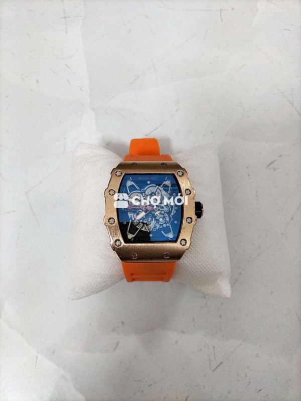 Đồng hồ rất đẹp và xịn