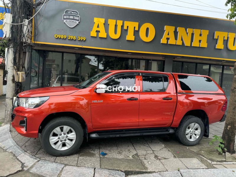 TOYOTA HILUX 2.4E MÁY DẦU STĐ SX 2019