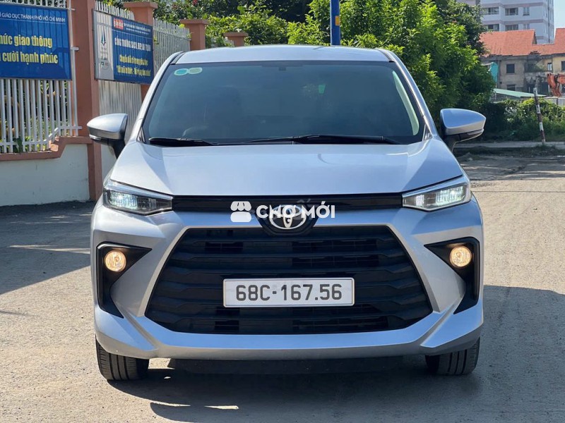 Toyota Avanza AT Premio 2025 một chủ đẹp như mới