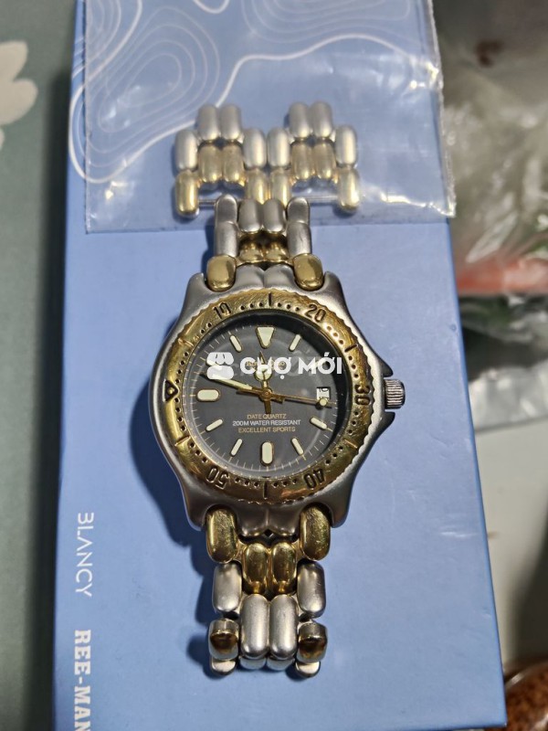 Cần bán đồng hồ Roven Dino Paris