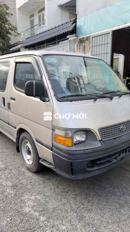 Toyota Hiace 2004 16 chỗ hết đời
