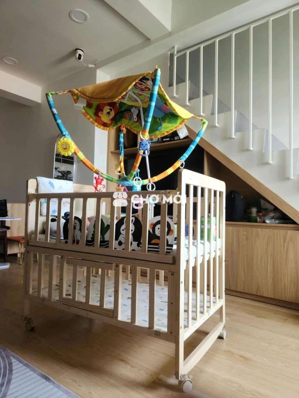 Thanh lý Nôi cũi em bé còn mới >90%