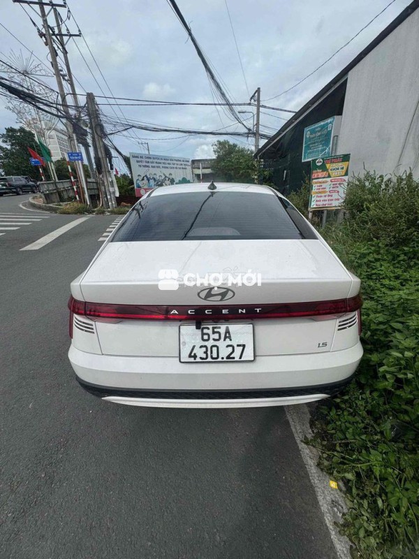 Bán acent 2024 xe đẹp độ full đồ chơi đang góp