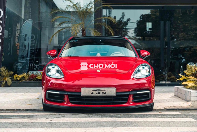 LONG ANH AUTO về Porsche Panamera model 2018