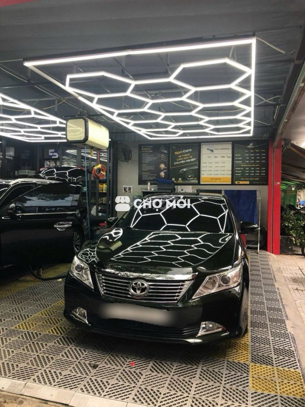 Toyota Camry 2014 2.5Q - 60000 km
