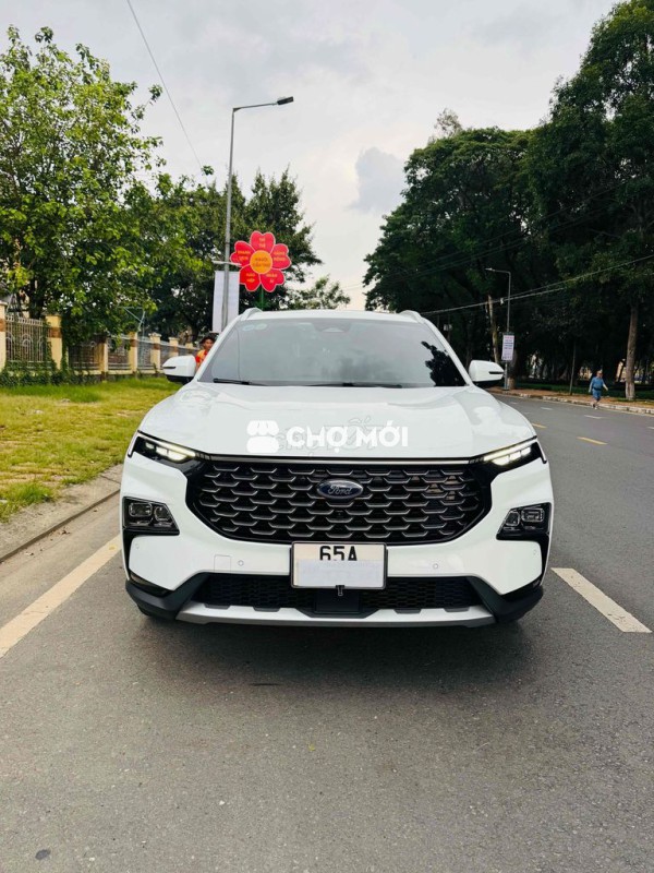 Ford Territory 2023 Titanium X (Sơn Zin 100%)